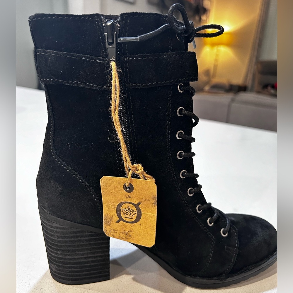 Black leather / suede Born Cass boots